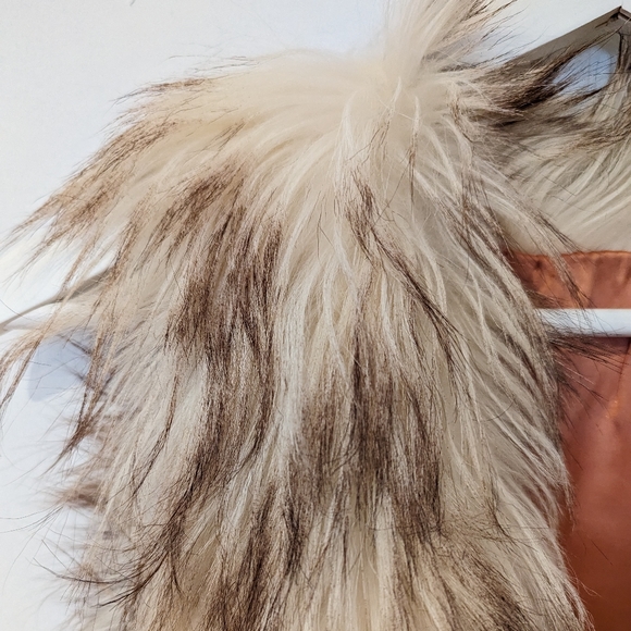 Real Fur Vest, Size 42 - Picture 2 of 11